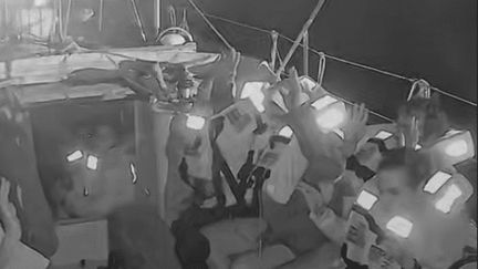 Les organisateurs de la flottille Glomal Sumud ont diffusé des images de l'interception d'un de leurs navires lors de son interception par les forces israéliennes, le 2 octobre 2025. (GLOBAL SUMUD FLOTTILLA)