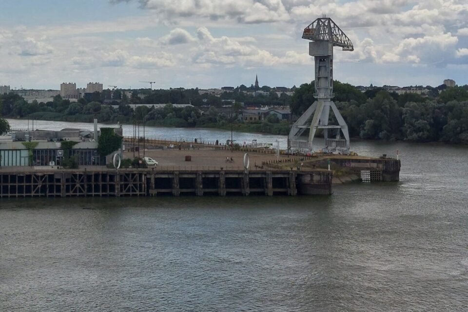 Depuis 2005, la grue grise est classée au titre des monuments historiques.