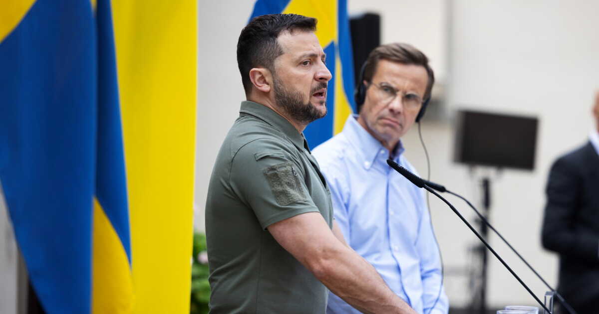 Guerre en Ukraine : Zelensky a passé un contrat avec la Suède pour 150 avions de combat