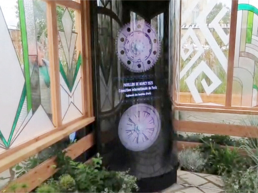 cet hologramme vous fait découvrir des lieux de Nancy aujourd'hui disparus