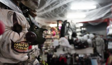 à Marseille, un horrible parfum d'Halloween souffle dans les quartiers