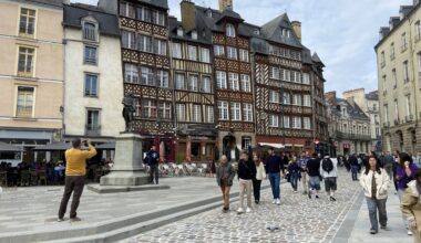 ce qu'il manque sur la place pour que les travaux s'achèvent (vraiment)