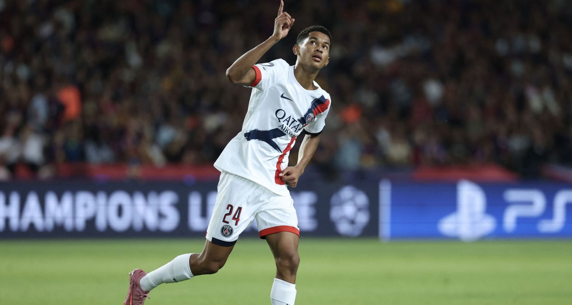 Ligue 1 I PSG - Strasbourg (8e journée) : Senny Mayulu, le Titi tout-terrain