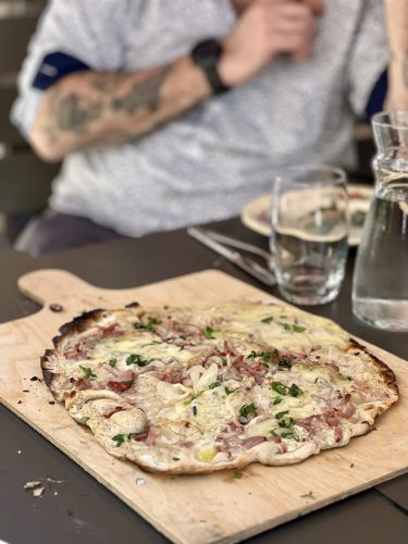 Schatzi restaurant traditionnel tartes flambées