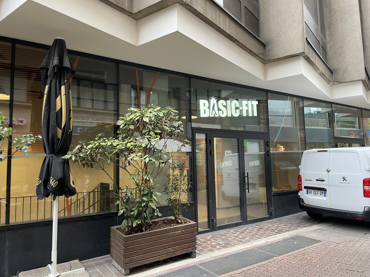 basic fit place kléber