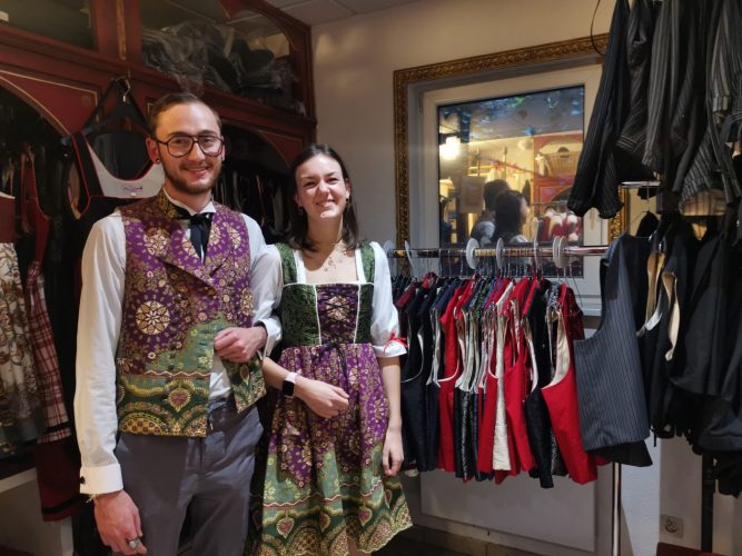 atelier la colombe + robe alsacienne + costume