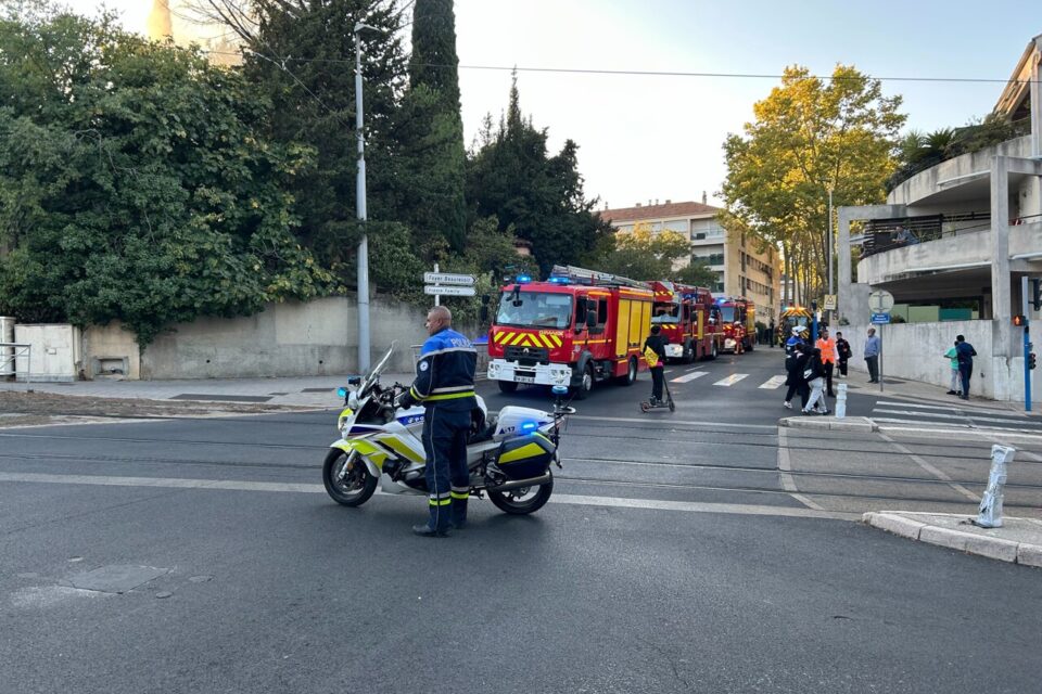 Les forces de l’ordre ont accompagné les équipes du Sdis.