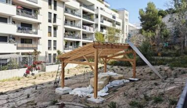 Une ombrière pour la carrière antique de la Corderie