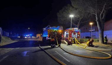 Près de Nice. Un violent incendie détruit un entrepôt à côté d'un aéroport