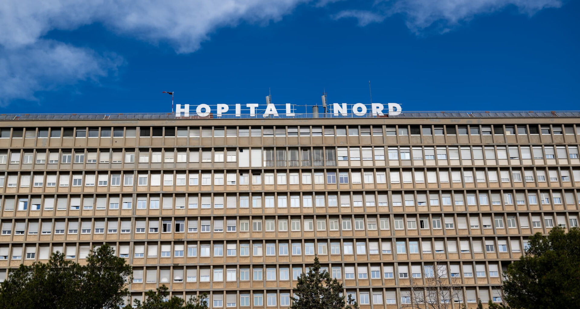 © Shutterstock - L'Hôpital Nord se classe 140e mondial et 9e en France.