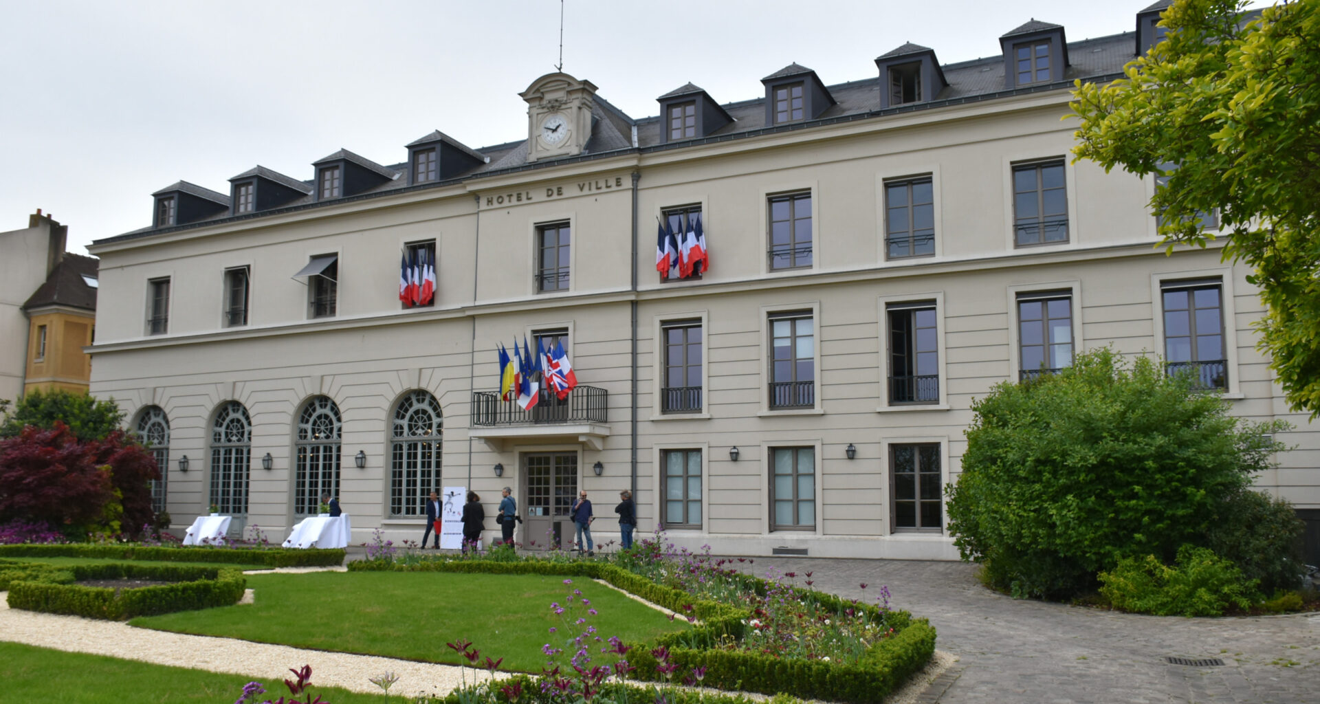 ©Sdif /Quentin Clauzon - La Ville de Saint-Germain-en-Laye récompense l'altruisme de ses habitants en leur remettant un Soleil d'Or.