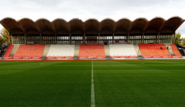 © FC Annecy - La pelouse du parc des sports d'Annecy a été entièrement refaite.