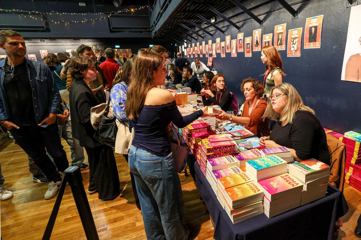 Succès inaltérable de la « new romance » au salon « Angoulême se livre »
