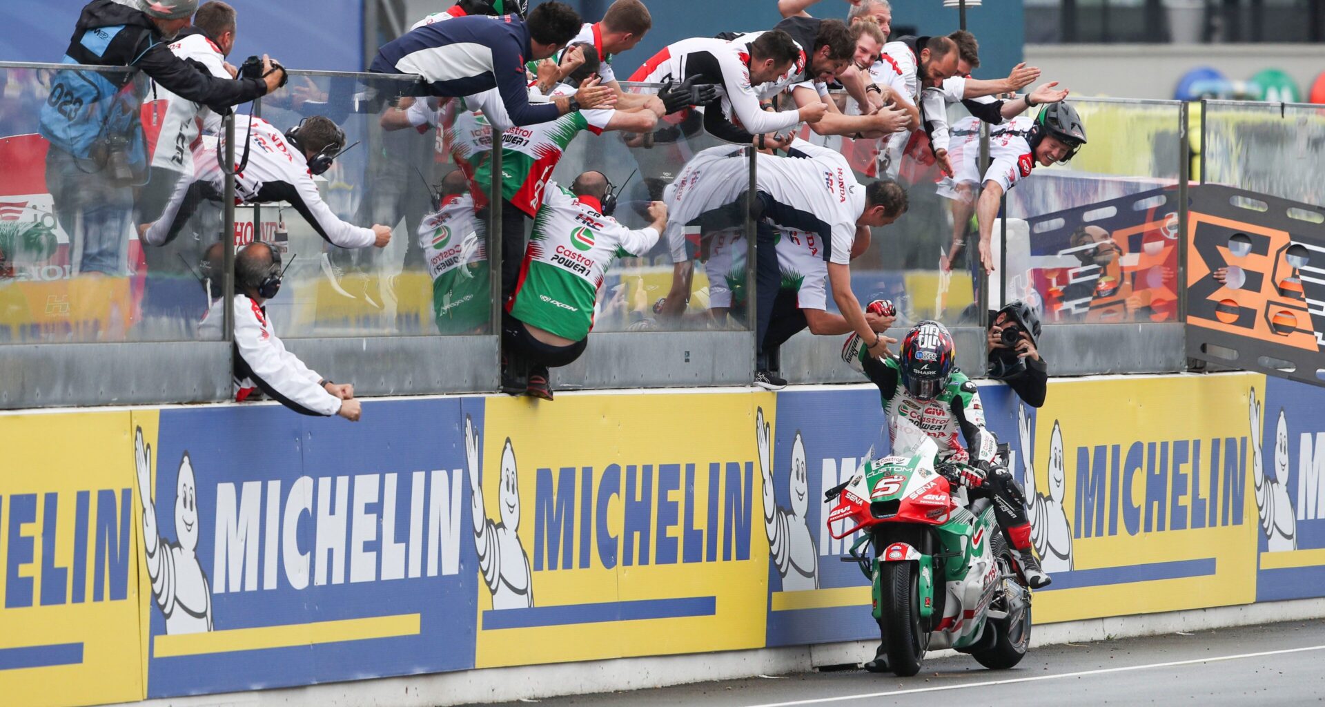 Le jour de gloire pour Johann Zarco en 5 chiffres au GP de France