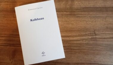 Kolkhoze d'Emmanuel Carrère : entre mémoire intime et Histoire collective