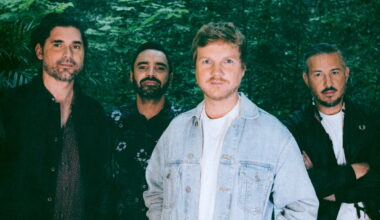 header parallax image