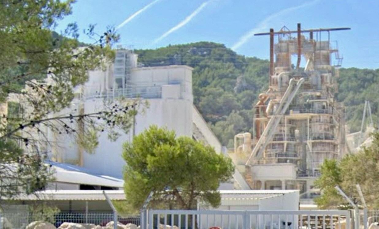 Drame près de Marseille. Un ouvrier d'une quarantaine d'années se tue sur ce site industriel