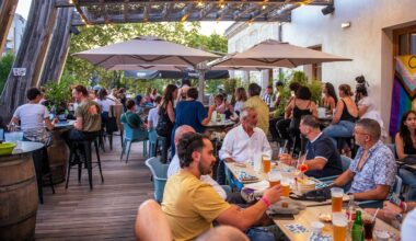 Un grand loto Queer suivi d'une soirée festive arrive à Bordeaux pour Octobre Rose