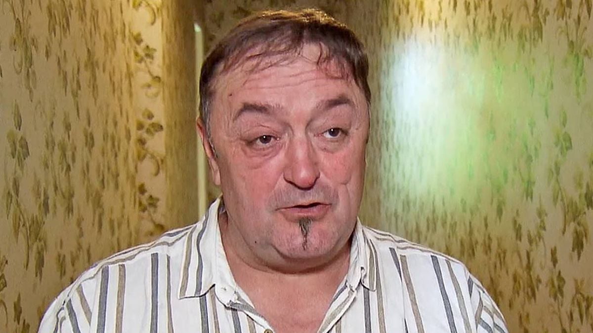 Jean-Louis dégoûté par une habitude de sa prétendante