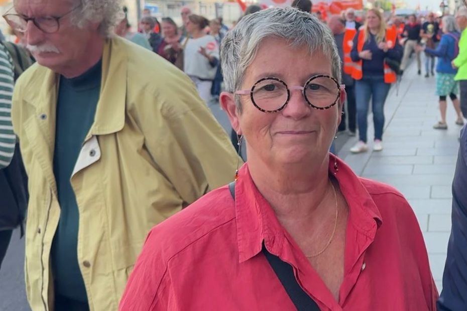 Grève du 2 octobre. "Je suis un peu désabusée, mais je suis là quand même", Marie-Christine, retraitée, tient à manifester malgré tout