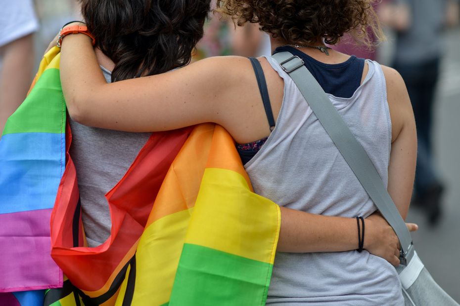 Théo et Aurélie racontent comment se sont déroulés leurs coming out