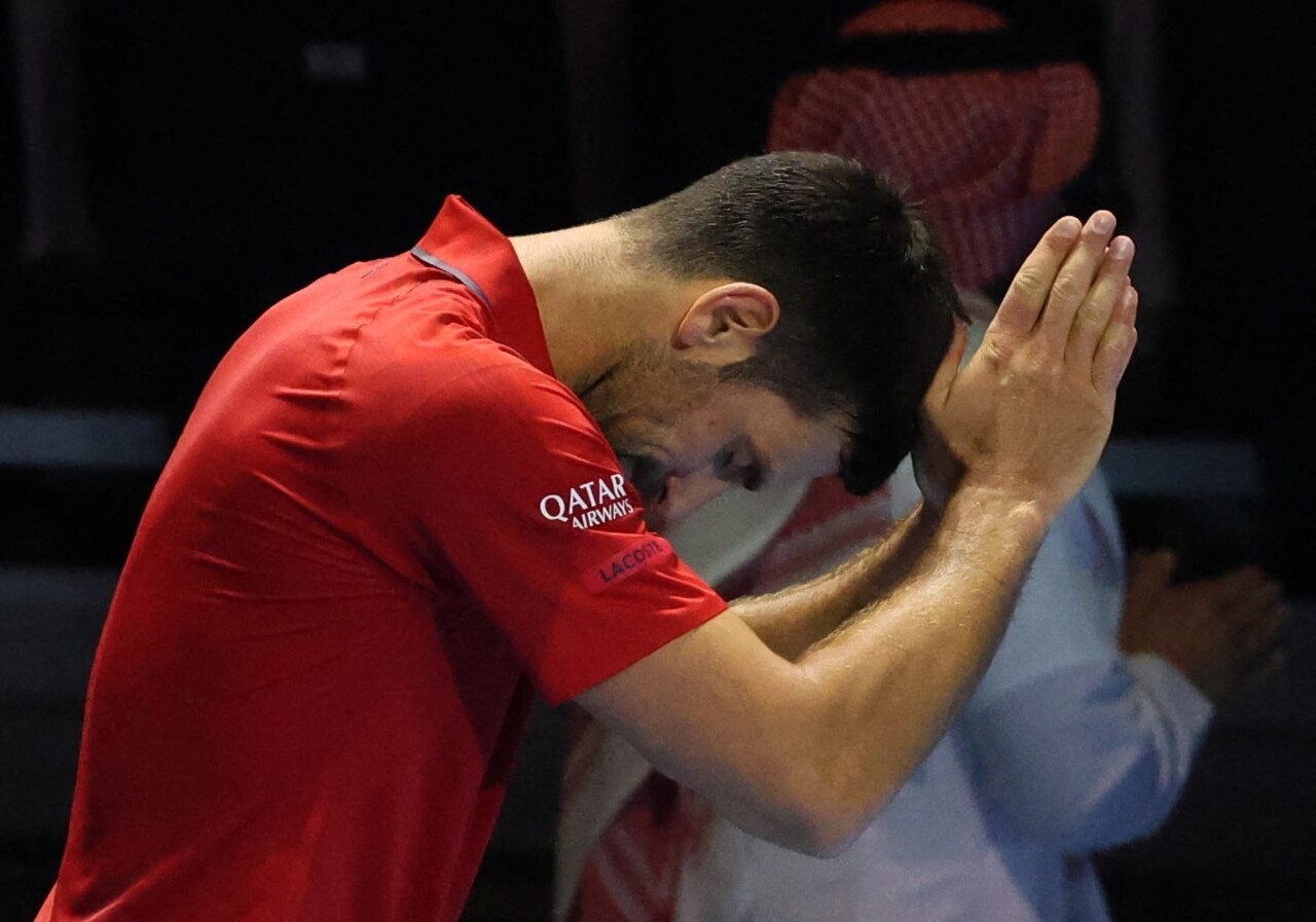 éreintée, la légende du tennis Novak Djokovic annonce son forfait