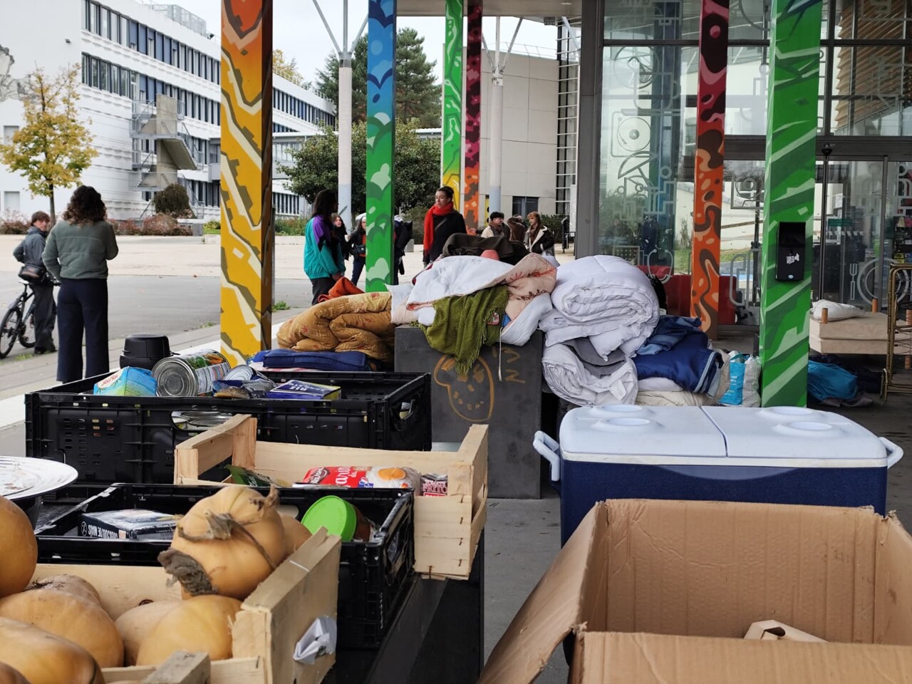 six jours après l'évacuation du camp de Maurepas, 80 personnes sans solution d'hébergement