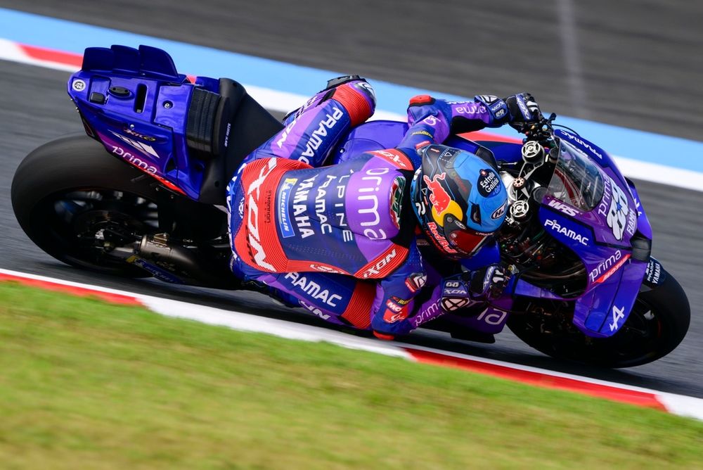 Miguel Oliveira pilote cette année la Yamaha du team Pramac.