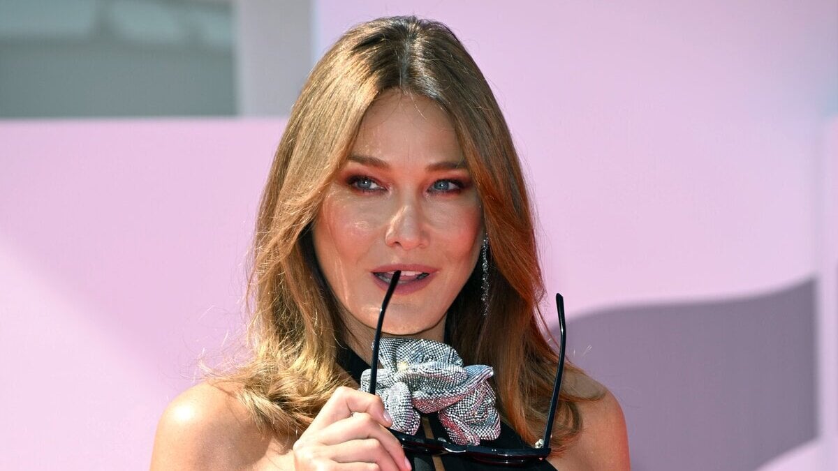 sa mère Andrée balance sur Carla Bruni, "C’est une fille…"