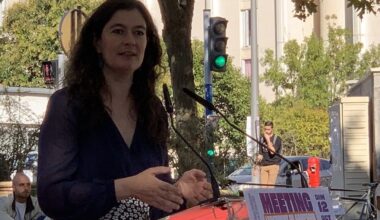 prête à toutes les échéances, Nathalie Oziol lance la campagne municipale de LFI