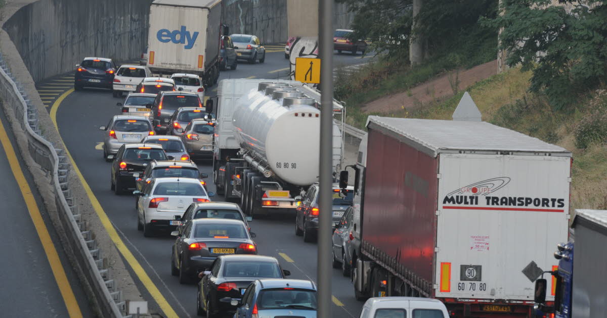 un accident et des kilomètres de bouchons sur la RN88