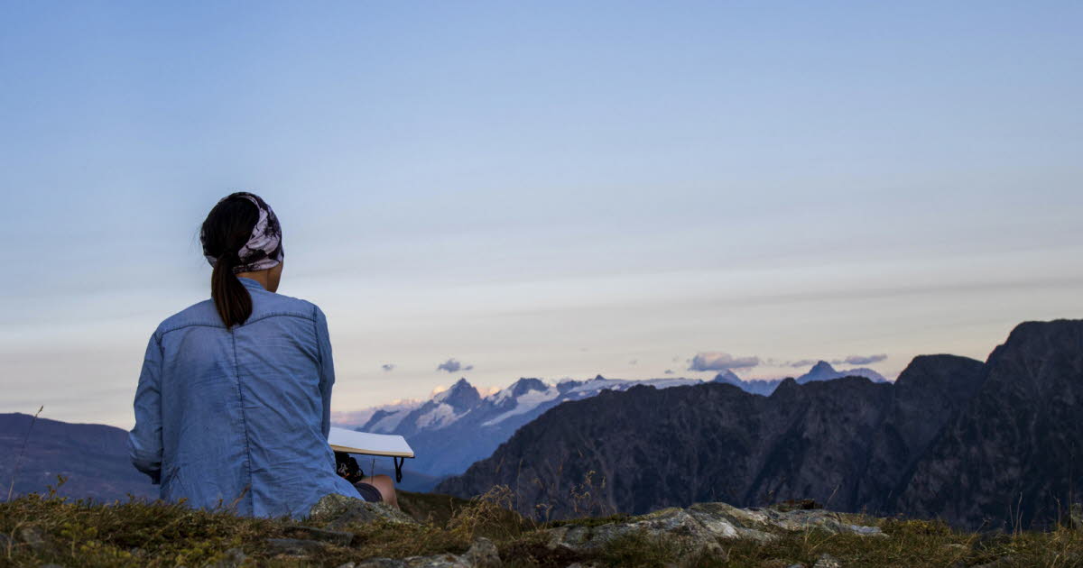 Grenoble. Rencontre avec la fascinante artiste qui sublime les paysages alpins, Ji-Young Demol Park