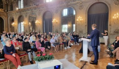 un film, des échanges, des infos et un budget revu à la baisse