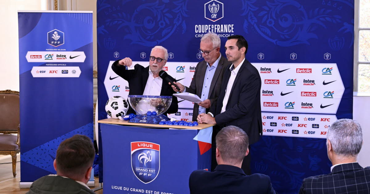 Football. Revivez en images le tirage au sort du 5e tour de la Coupe de France dans le cadre majestueux de l'Opéra de Nancy