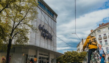 « La nouvelle a créé une vague de stupéfaction parmi la filière locale de l’habillement et de la mode »
