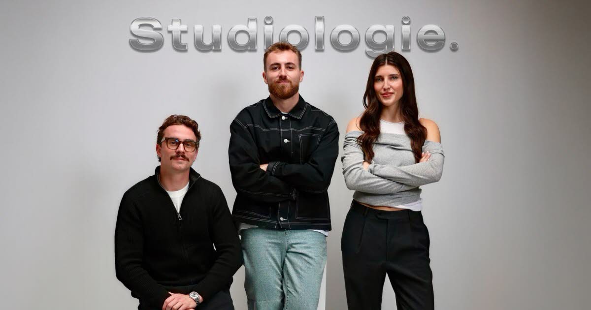 un studio pour se photographier soi-même avec du matériel professionnel