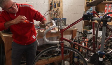Lyon 3e. Le spectacle Biclou et des ateliers de réparation de vélo à la Friche Lamartine