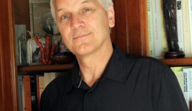 vous | Colmar. Richard Schalk en dédicace à la librairie Feuilles d’Encre