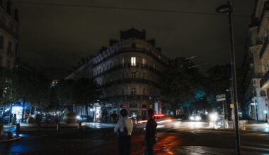 Jour de la nuit. Pourquoi Grenoble va éteindre son éclairage public pendant une heure ce samedi soir