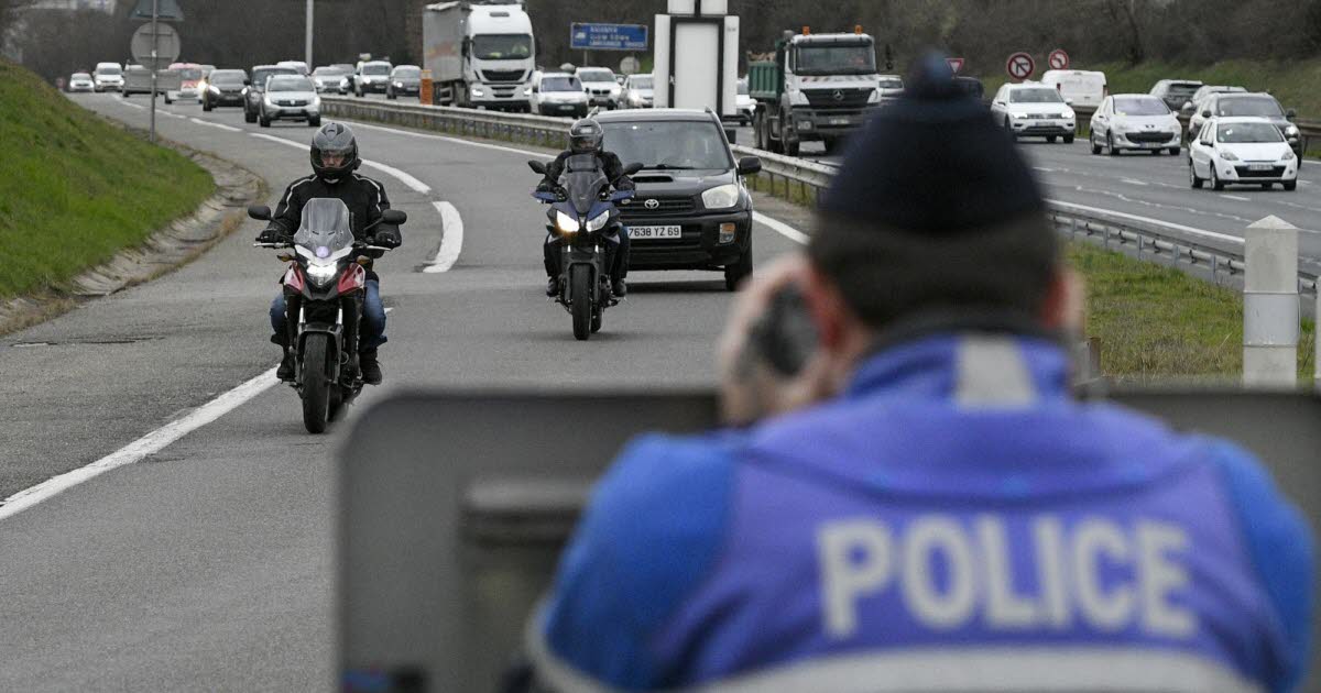 Saint-Étienne. Elle conduit à 112 km/h au lieu de 50 en ville : sa voiture est saisie