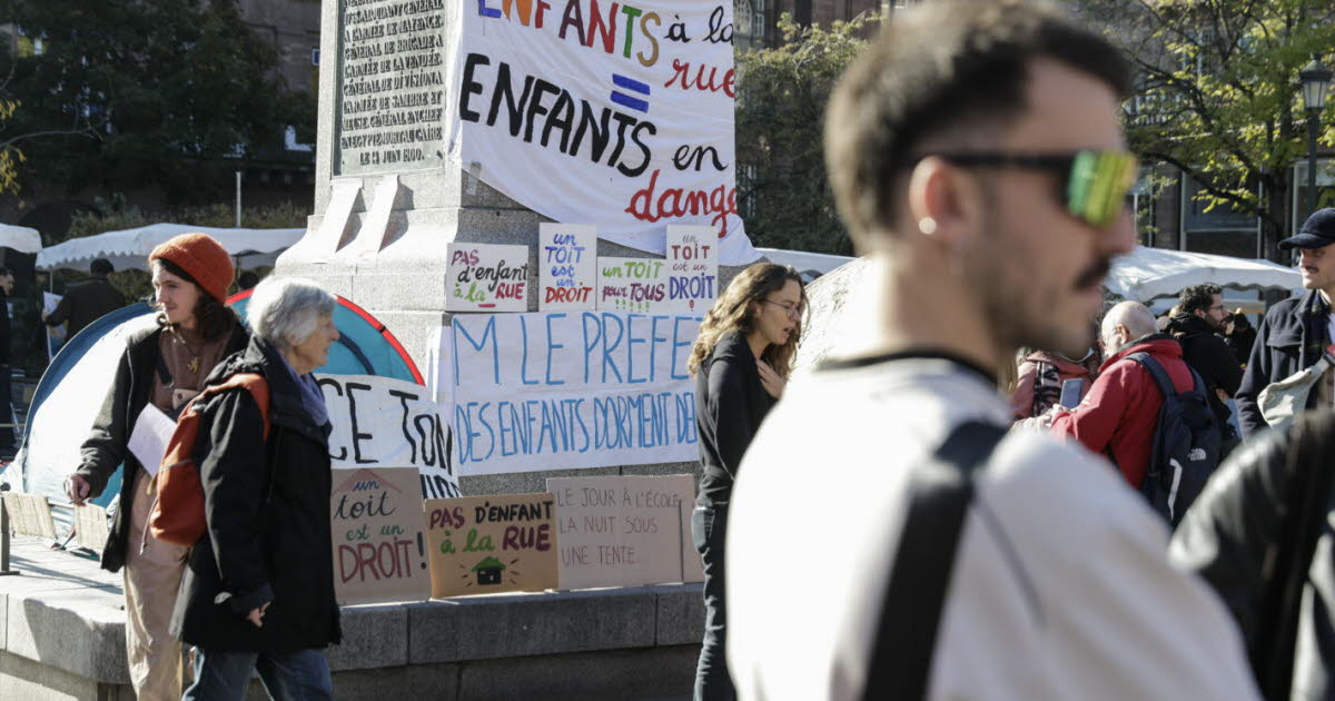 Strasbourg. Place Kléber, un rassemblement pour réclamer la réquisition de logements vides