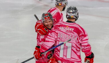 Hockey sur glace - Ligue Magnus. Grenoble pulvérise Briançon, Chamonix enchaîne, Gap coule... Tous les résultats de la soirée