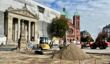 Strasbourg. Devant le tribunal, la végétalisation de la place Gisèle-Halimi a commencé