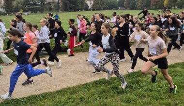 la course continue pour les 900 jeunes athlètes