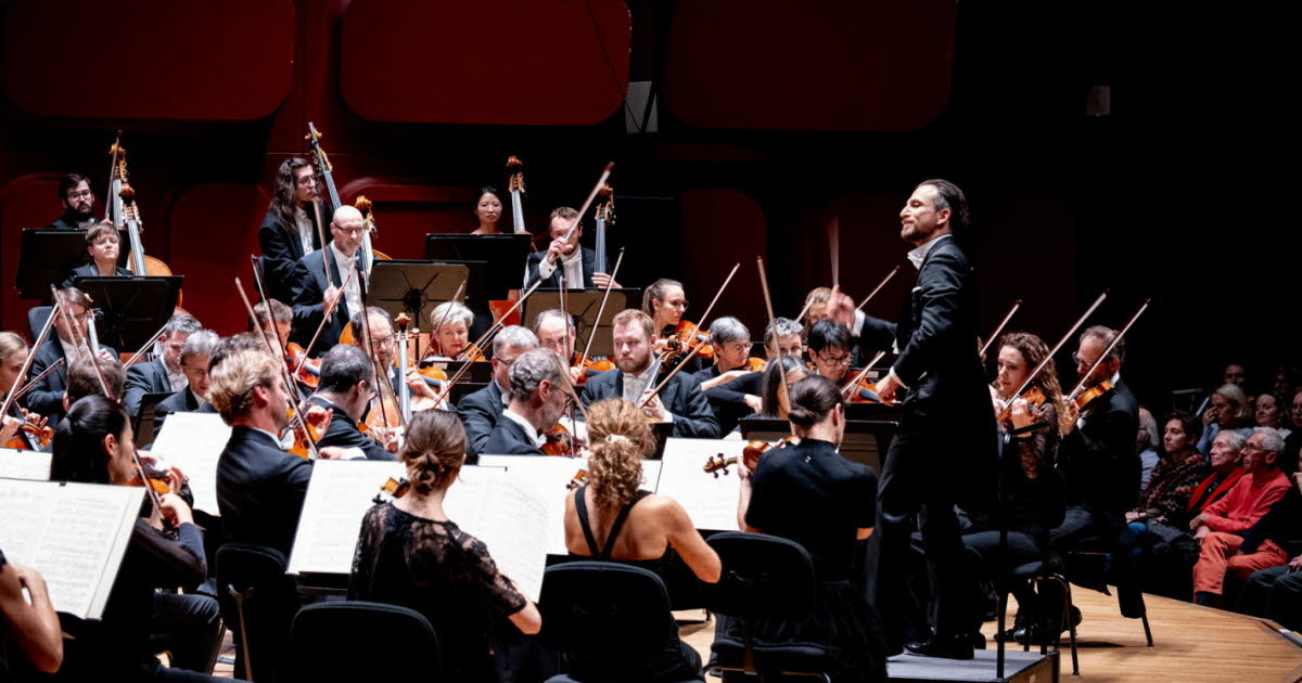 En live. Dirigé par Cornelius Meister, l’orchestre philharmonique de Strasbourg offre un titanesque Mahler