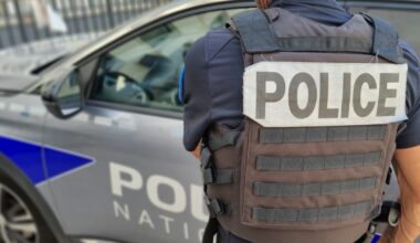 Saint-Étienne. Il maîtrise deux individus rentrés dans un logement en dégradant la porte d’entrée