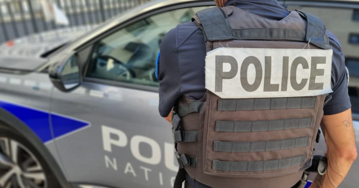 Saint-Étienne. Il maîtrise deux individus rentrés dans un logement en dégradant la porte d’entrée