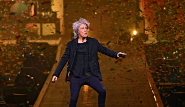 Indochine remercie Lyon pour sa tournée record