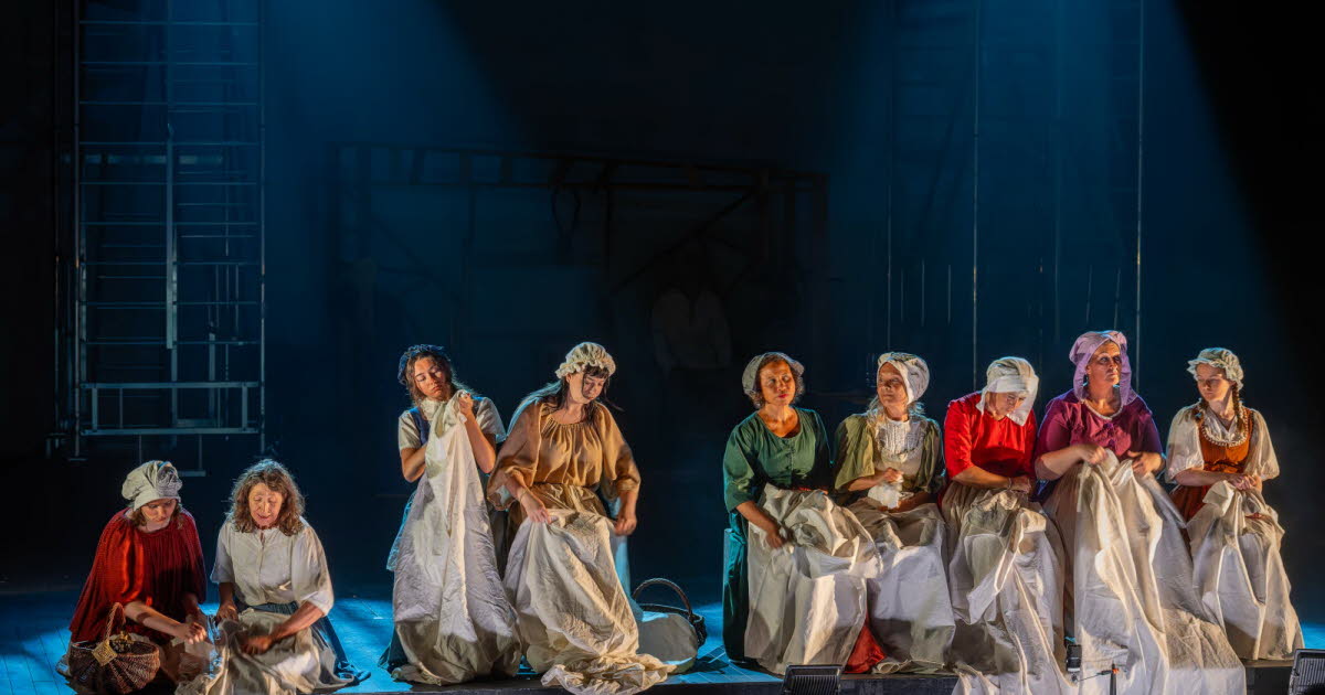 des conférences pour approfondir le sujet avec des historiens