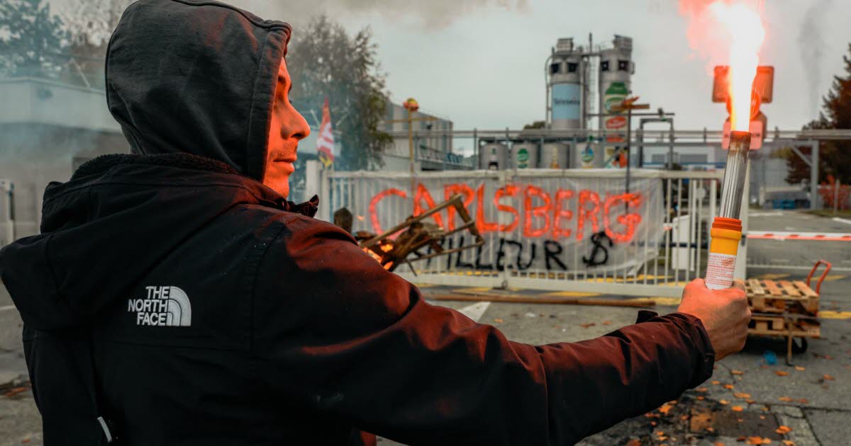 « Carlsberg nous jette à la poubelle » : les salariés de Teisseire réclament des conditions de départ décentes - Le Dauphiné Libéré